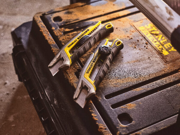 FMHT10594-0_640X480px